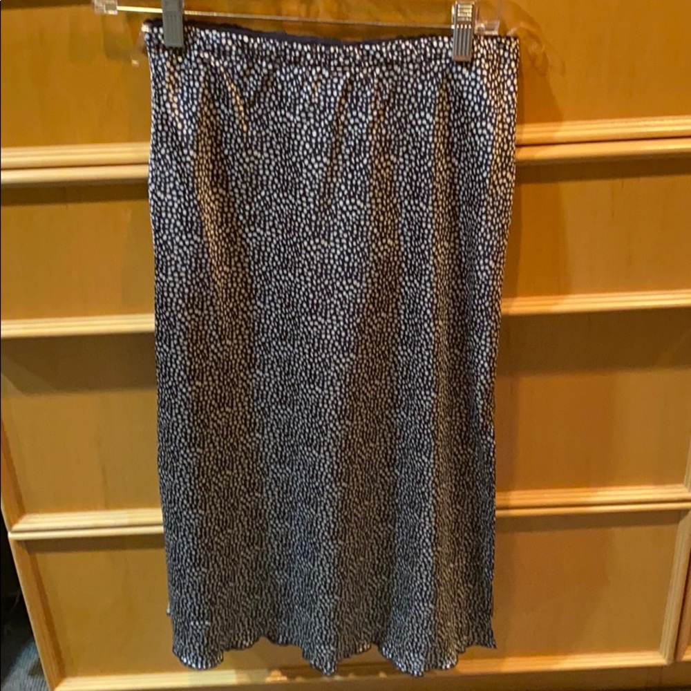 Long silky skirt
